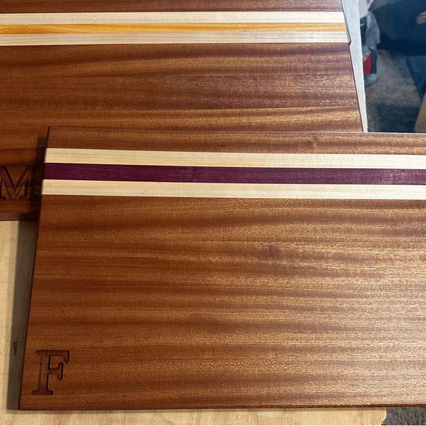 Edge Grain Cutting Board (Sapele) - White Oaks Woodworking
