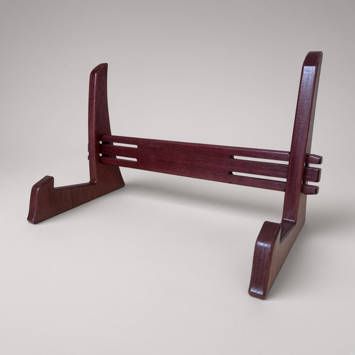 Handmade Cutting Board Display Stand — Solid Hardwood Holder for Boards & Butcher Blocks